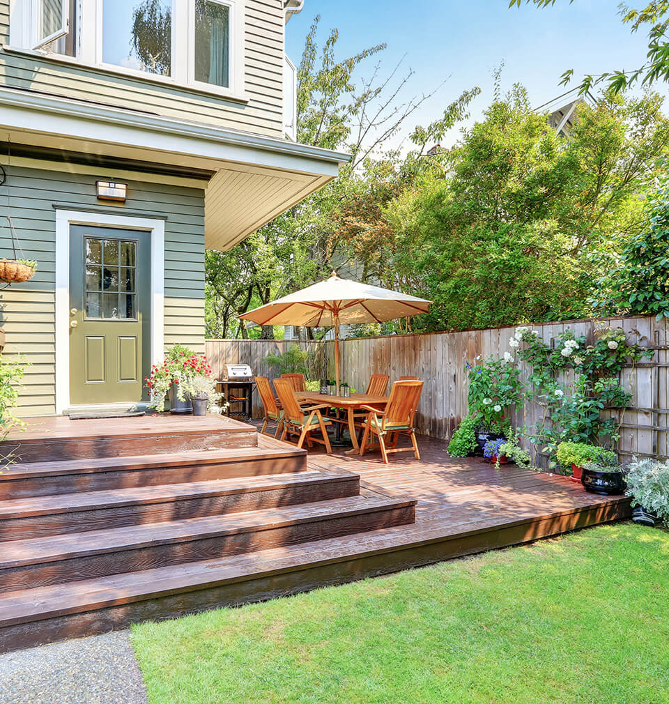 the backyard of a very nice house